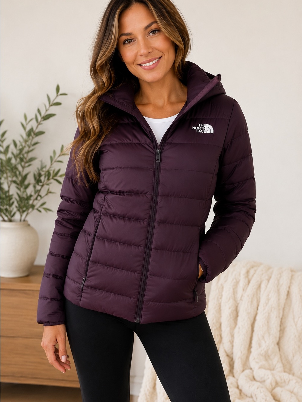 The North Face Women’s Hooded Puffer Jacket Plum Purple Large L